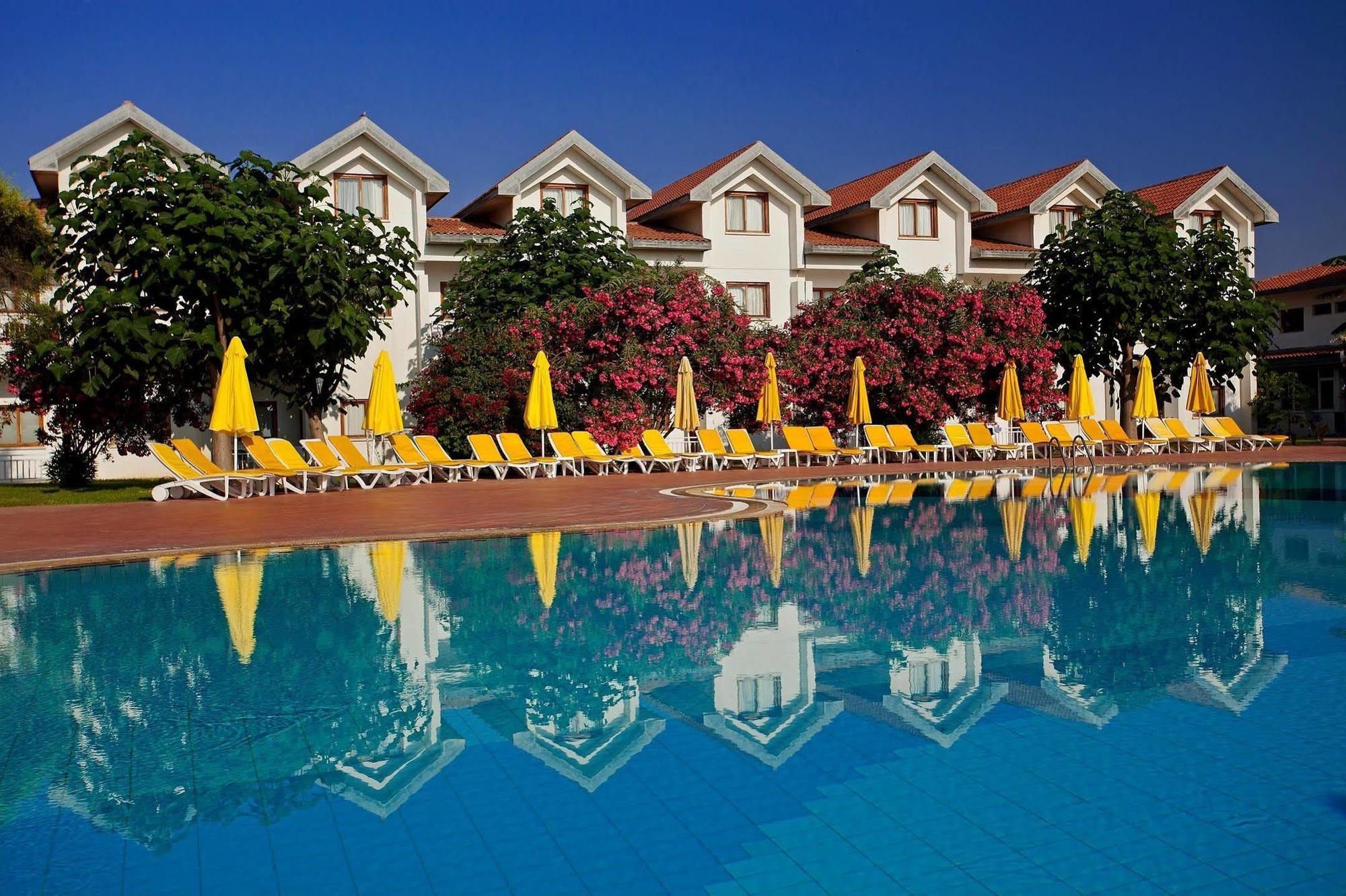Salamis Bay Conti Hotel Agios Sergios Exterior foto